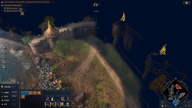 Screenshot: Am Rande des Kriegsnebels befindliche, gegnerische Gebäude werden mit goldenen Linien angedeutet
